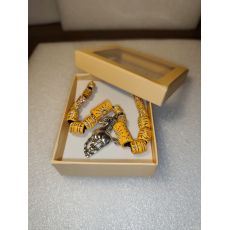 Náhrdelník-korále kůň